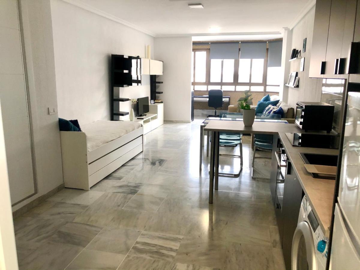 Apartmán Gatu Loft Trip 1ª Linea De Playa, Wifi, Aire Acc Cádiz Exteriér fotografie